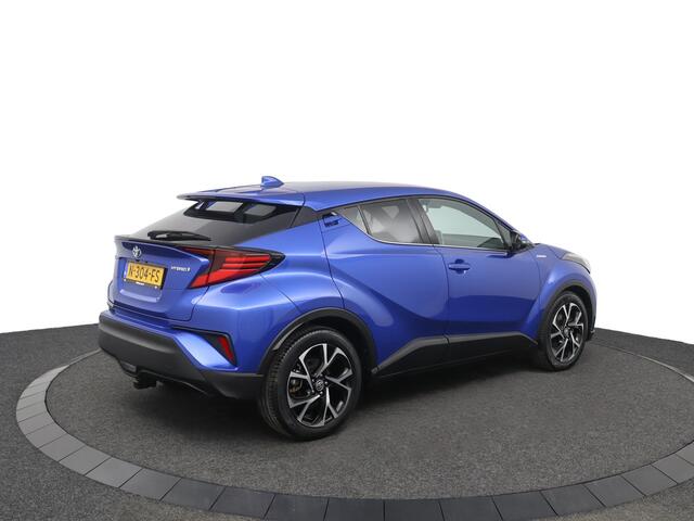 Toyota C-HR 1.8 Hybrid Style | Trekhaak | Stoelverwarming | Dodehoek detectie | Navigatie |