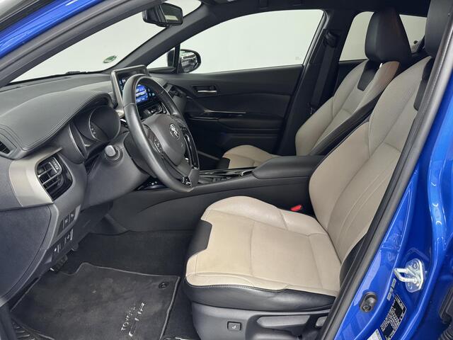 Toyota C-HR 1.8 Hybrid Bi-Tone | Navigatie | Camera | Trekhaak | Stoel + Stuurverwarming |