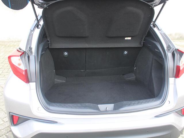 Toyota C-HR 1.8 Hybrid Executive | NAVIGATIE | ACHTERUITRIJCAMERA | CRUISE CONTROL ADAPTIEF |