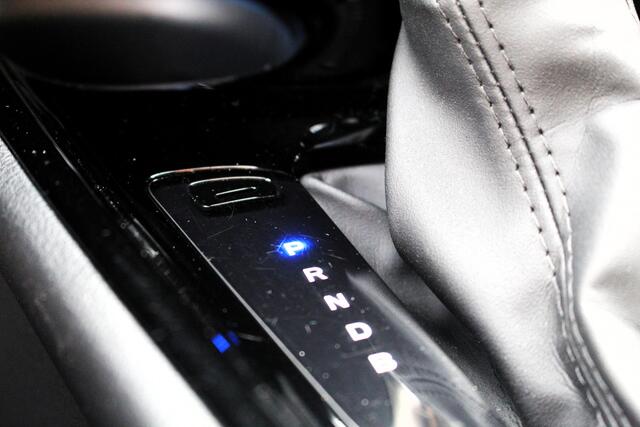 Toyota C-HR 1.8 Hybrid Business Plus I CAR PLAY I ADP. CRUISE I CAMERA I PDC V+A I