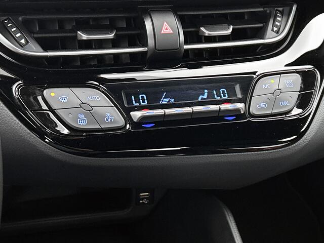 Toyota C-HR 1.8 Hybrid Active Limited | Climate control | Cruise control | Camera | LM velgen |