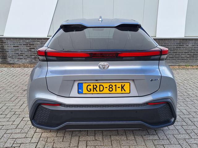 Toyota C-HR 1.8 Hybrid 140 Dynamic | Navi | PDC v+a | Dode hoek detectie | Apple/Android auto |