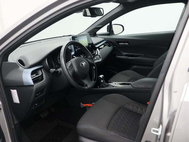 Toyota C-HR 1.8 Hybrid First Edition/ lage km/ zeer mooi!