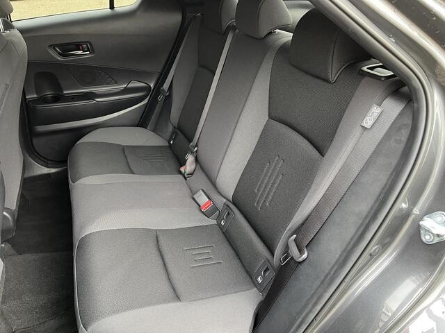 Toyota C-HR 1.8 Hybrid 140 First Edition | Rijklaar | NL-auto