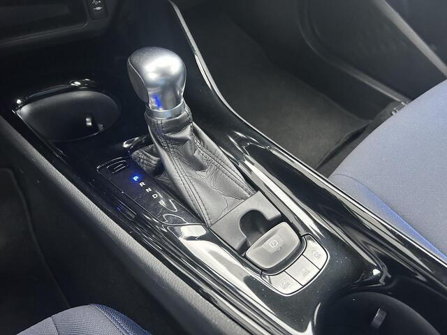 Toyota C-HR 1.8 Hybrid Bi-Tone | Camera | Navi | Trekhaak |