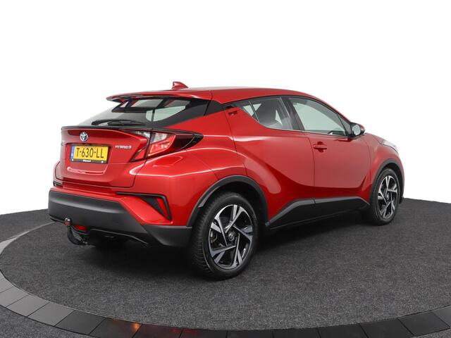 Toyota C-HR 1.8 Hybrid Dynamic | Apple Carplay/Android Auto | Trekhaak | Parkeersensoren | Navigatie |