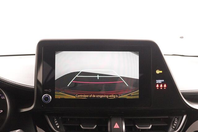 Toyota C-HR 1.8 Hybrid Dynamic | Apple Carplay/Android Auto | Trekhaak | Parkeersensoren | Navigatie |