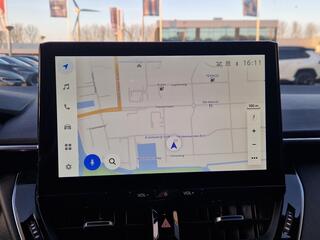 toyota-corolla-touring-sports-1.8-h