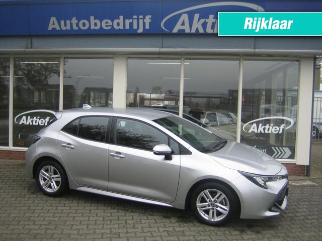 Toyota COROLLA 1.8 HYBRID Dynamic Navi Business Pack