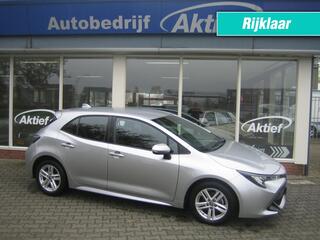 toyota-corolla-1.8-hybrid-dynamic-n