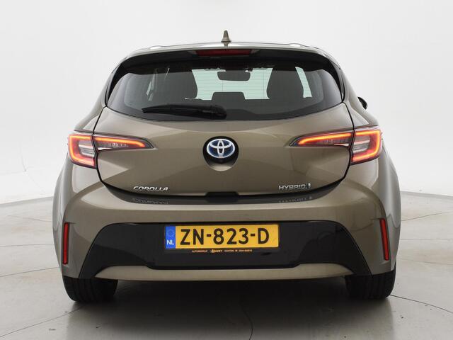 Toyota COROLLA 1.8 HYBRID FIRST EDITION *BTW* + ADAPTIVE CRUISE / 17 INCH / LED / NAVIGATIE