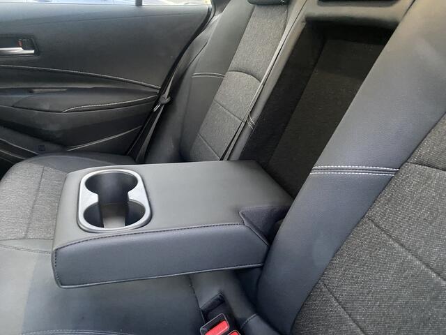 Toyota COROLLA Touring Sports Hybrid 140 Dynamic NL Auto Dodehoek Detectie PDC Carplay Stoel Verwarming