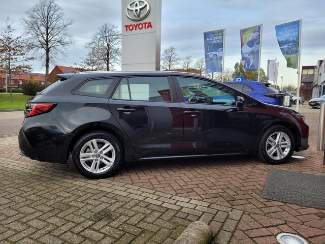 Toyota COROLLA Touring Sports 1.2 Turbo Active Vaste Trekhaak