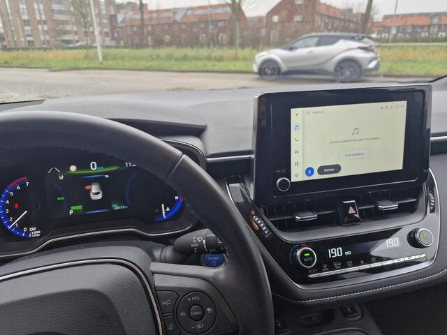 Toyota COROLLA Touring Sports 1.8 Hybrid Dynamic Nederlandse auto, dealeronderhouden