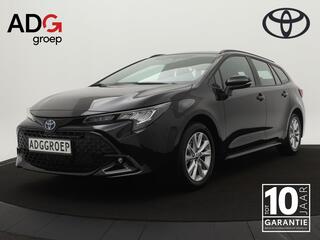 toyota-corolla-touring-sports-hybri