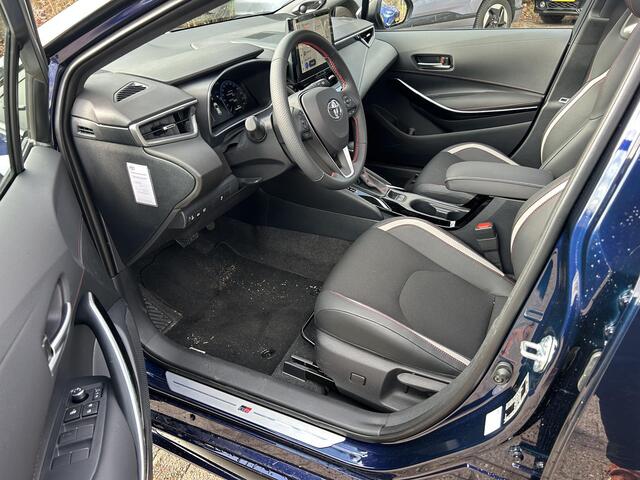 Toyota COROLLA Hybrid 140 GR Sport Pano | JBL | BSM | 18 INCH