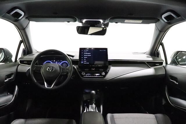 Toyota COROLLA Touring Sports 1.8 Hybrid First Edition, Draadloos opladen, Stoelverwarming, Adaptive cruiscontrol, Electrische achterklep, Apple Carplay / Android Auto!