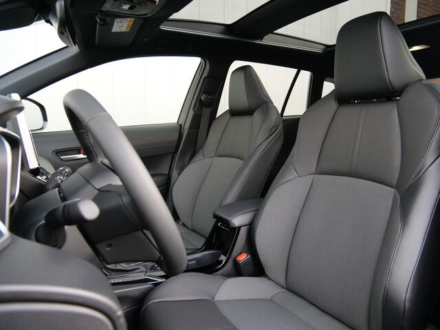 Toyota COROLLA Cross 1.8 Hybrid 140pk Style Automaat Panoramadak / Adaptive Cruise / Apple Carplay / Navigatie