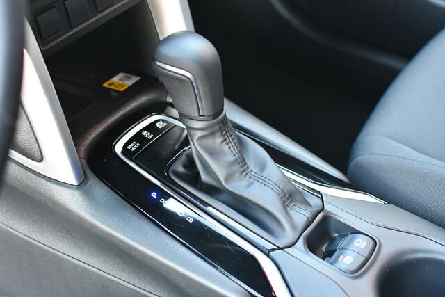 Toyota COROLLA Cross Hybrid 200 Dynamic Automaat 197pk | Trekhaak | LED koplampen | NL-auto |