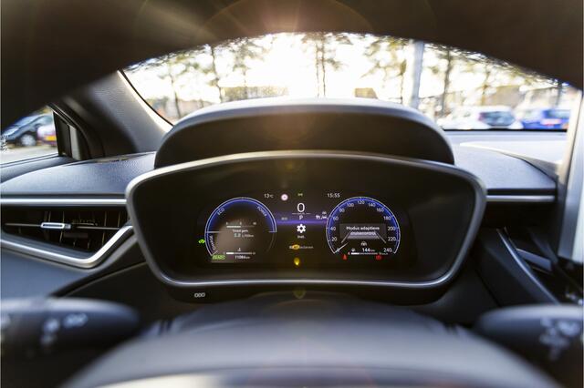 Toyota COROLLA Cross Hybrid 140 Style Elektrische achterklep, Apple/Android, Dodenhoekdetectie , All-in Rijklaarprijs