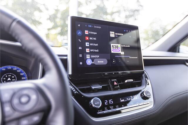 Toyota COROLLA Cross Hybrid 140 Style Elektrische achterklep, Apple/Android, Dodenhoekdetectie , All-in Rijklaarprijs