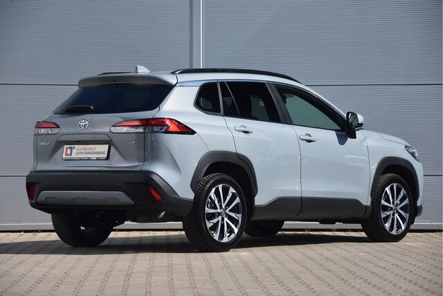 Toyota COROLLA Cross Hybrid 140 Style | El Klep | PDC | Dode hoek |
