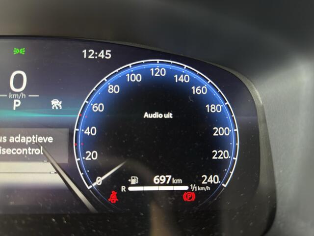 Toyota COROLLA Touring Sports Hybrid 140 Active | DEMO & DIRECT LEVERBAAR | Navigatie | Radar Cruise Control | Leen