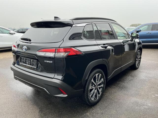 Toyota COROLLA Cross Hybrid 200 Style Edition Navigatie, Dodehoekdetectie, Parkeersensoren voor + Achter, Elektrische achterklep, LED, LMV,