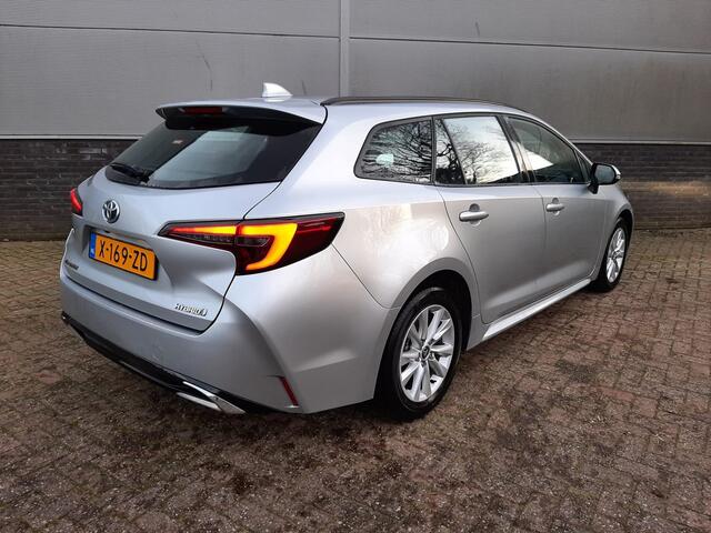 Toyota COROLLA Touring Sports Hybrid 140 Active