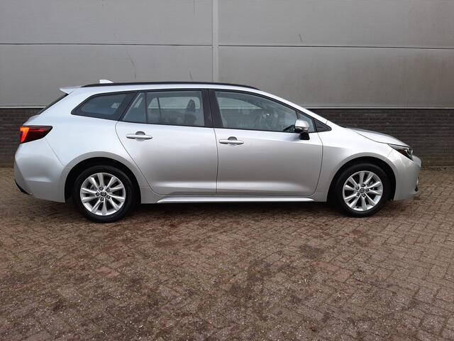 Toyota COROLLA Touring Sports Hybrid 140 Active