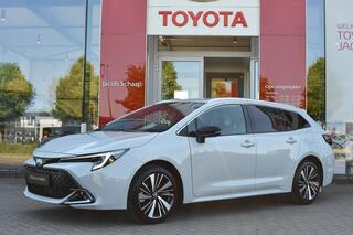 toyota-corolla-touring-sports-hybri