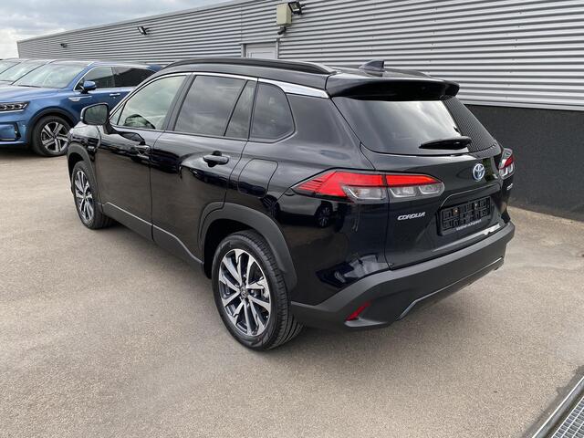 Toyota COROLLA Cross Hybrid 200 Executive Edition Panoramadak, Dodehoekdetectie, Parkeersensoren voor + achter, Elektrische achterklep, Led, Navi, Garantie t/m 2034!