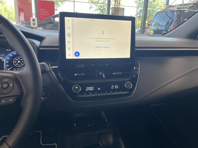 Toyota COROLLA Touring Sports Hybrid 200 First Edition nieuw en direct leverbaar