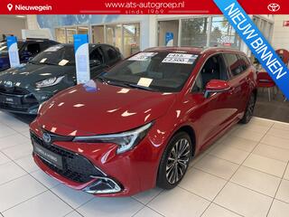 toyota-corolla-touring-sports-hybri