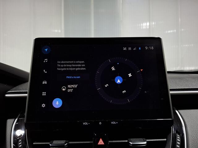 Toyota COROLLA Cross 2.0 High Power Hybrid Launch Edition | Panoramadak | Half lederen bekleding | Dealer onderhouden |