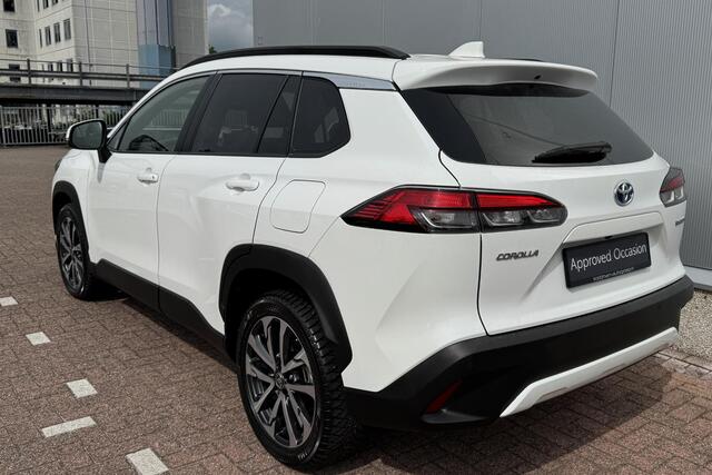 Toyota COROLLA Cross 2.0 High Power Hybrid Executive Edition Panoramadak, Dodehoekdetectie, Parkeersensoren voor + achter, Elektrische achterklep, Led, Navi, Garantie t/m 2034!