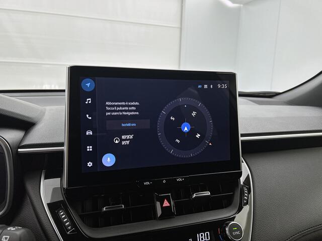 Toyota COROLLA Cross Hybrid 200 Dynamic Plus | 1e Eigenaar | BTW'er | Navigatie | Elektrische Achterklep |