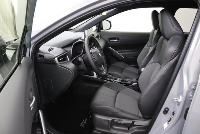 Toyota COROLLA Cross Hybrid 200 Style | AKTIEPRIJS ¤3000,- KORTING | Direct Beschikbaar | Nieuwe Auto |