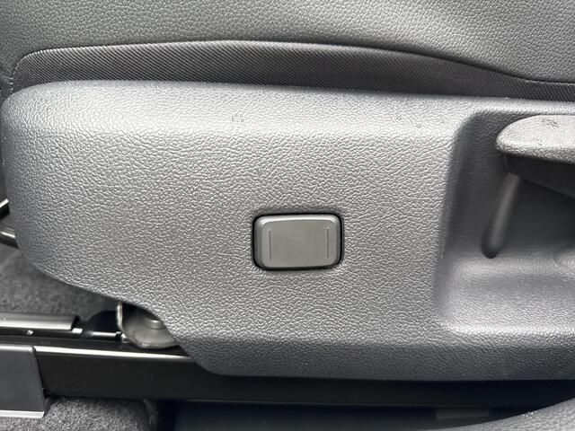 Toyota COROLLA Touring Sports Hybrid 180 GR Sport **NIEUWE AUTO/ GR SPORT PLUS PACK/ DIRECT LEVERBAAR**