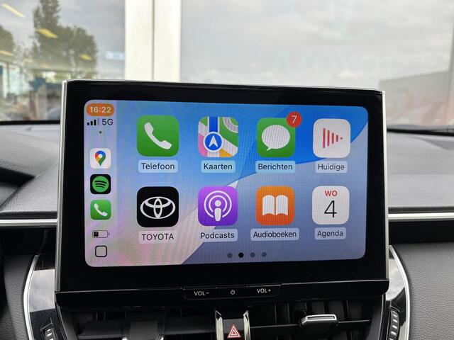 Toyota COROLLA Cross Hybrid 140 Style + Premium Pack II | Panoramadak | Half leder | Blindspot | Stoelverwarming | Parkeerhulp voor en achter | Toyota garantie tot 2034!