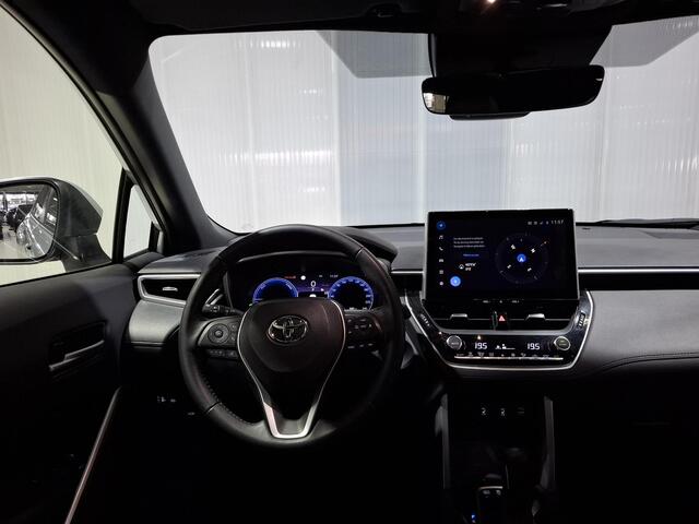 Toyota COROLLA Cross Hybrid 200 Style | Panoramadak | Half lederen bekleding | Dealer onderhouden |