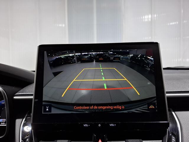 Toyota COROLLA Cross Hybrid 200 Style | Panoramadak | Half lederen bekleding | Dealer onderhouden |