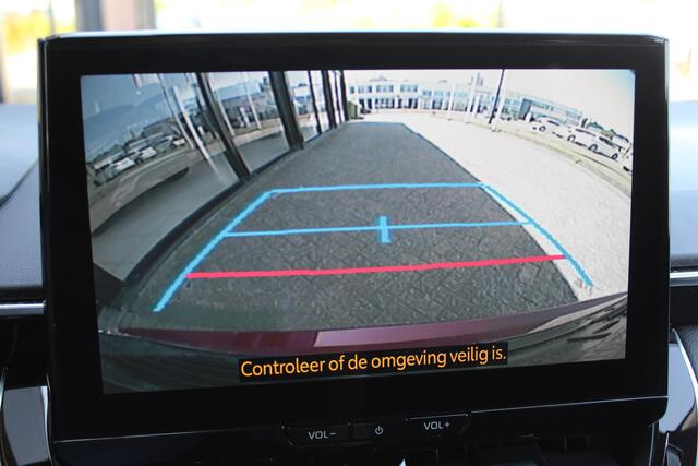 Toyota COROLLA Touring Sports 1.8 Hybrid 140 Dynamic Plus | Rijklaar | Stoel-/stuurverw. | El. achterklep | Parkeersens. v+a | LED | Keyless | Navi