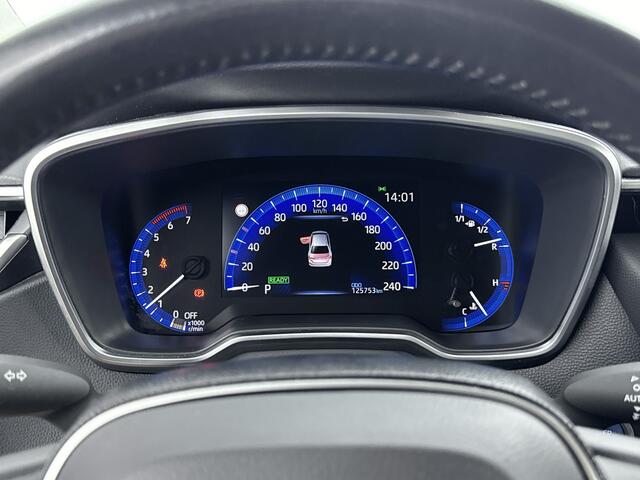 Toyota COROLLA 1.8 Hybrid Dynamic | Trekhaak | Stoelverwarming |