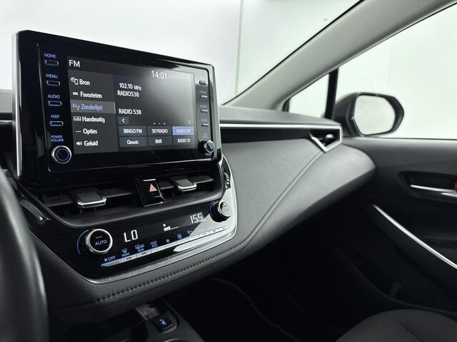 Toyota COROLLA 1.8 Hybrid Dynamic | Trekhaak | Stoelverwarming |