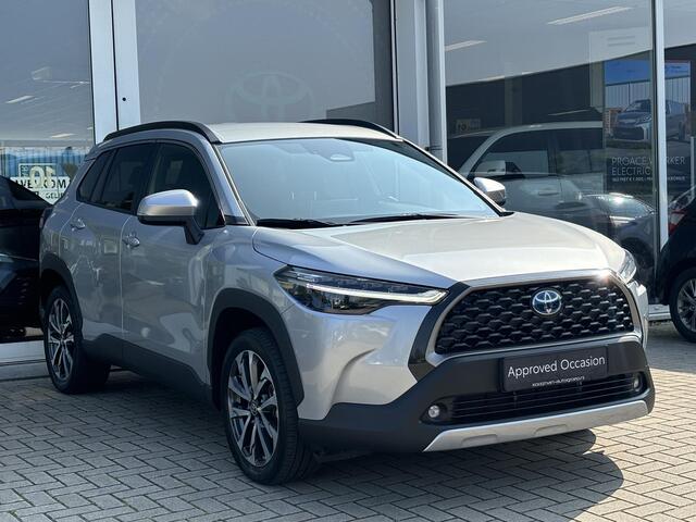 Toyota COROLLA Cross Hybrid 140 Style | Slechts 10.000km! | Navigatie | Camera | Apple Carplay/Android auto | Toyota garantie tot 2034!