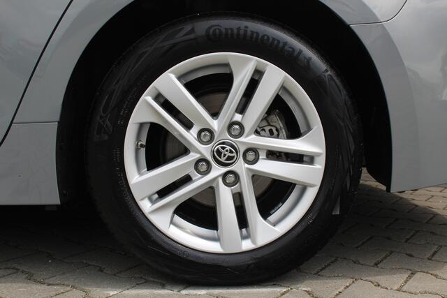 Toyota COROLLA Touring Sports 1.8 Hybrid Business | Incl. 12 maanden garantie | Dealer onderhouden | Afneembare trekhaak | Cruise control | Achteruitrijcamera | Airco | Climate control | Lichtmetalen velgen | Bluetooth