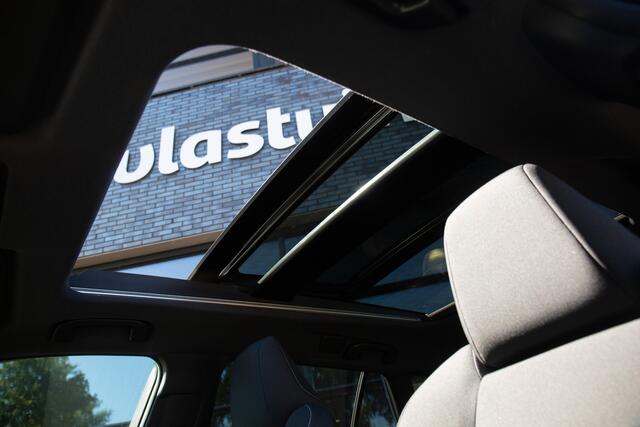 Toyota COROLLA Touring Sports 2.0 Hybrid Style , Pano dak, Adap. cruise, Keyless entry,