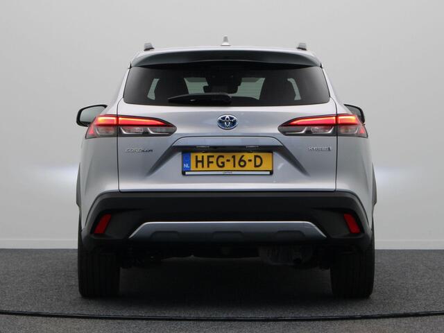 Toyota COROLLA Cross Hybrid 140 Style + Premium Pack II | 10 Jaar Garantie! | Stoelverwarming | Apple Carplay & Android Auto | Panoramadak |