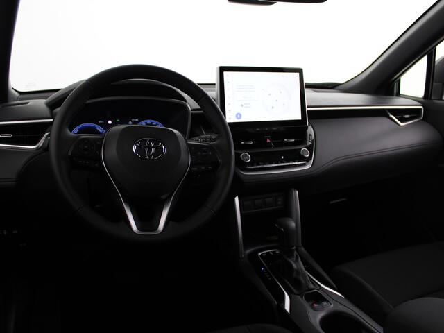 Toyota COROLLA Cross Hybrid 140 Style